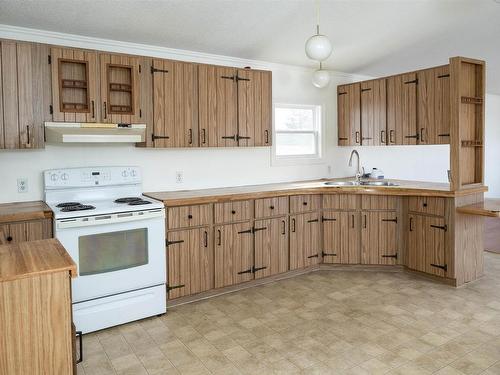 27 Curry St., Howie Centre, NS 