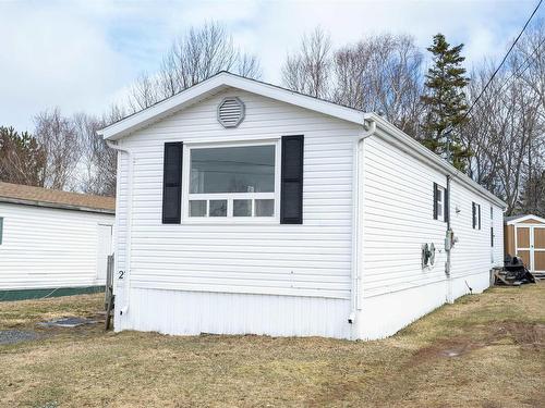 27 Curry St., Howie Centre, NS 