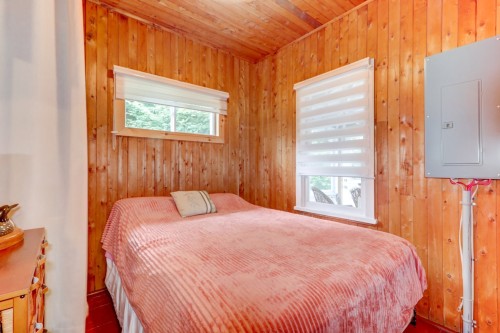 Bedroom - 65 Ch. White, Harrington, QC - Indoor Photo Showing Bedroom