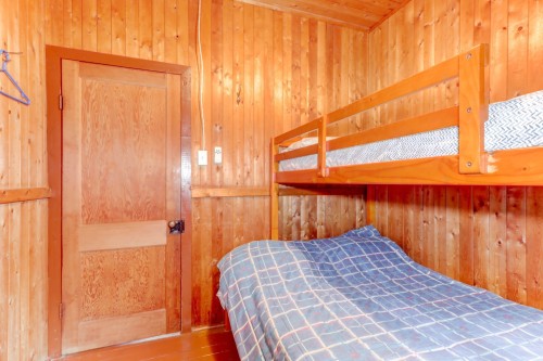 Bedroom - 65 Ch. White, Harrington, QC - Indoor Photo Showing Bedroom