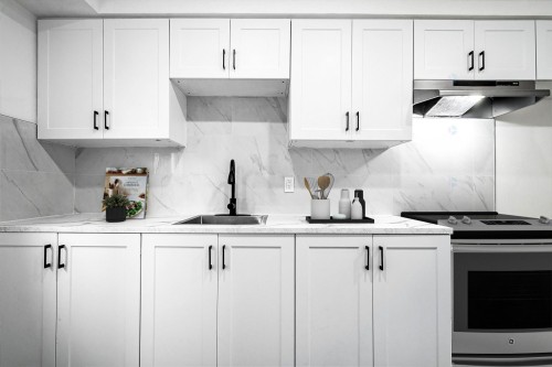 Kitchen - 2-59 Rue René-Philippe, Longueuil (Le Vieux-Longueuil), QC - Indoor Photo Showing Kitchen