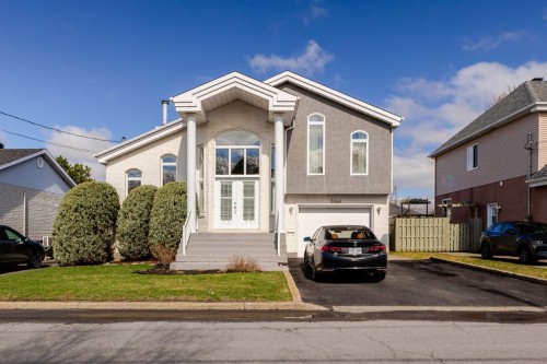 5146 Rue Nantel  Longueuil (Saint-Hubert), QC J3Y 2Y4