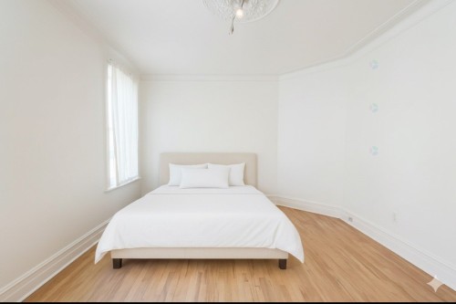 Chambre à coucher - 346 Rue Gilford, Montréal (Le Plateau-Mont-Royal), QC - Indoor Photo Showing Bedroom