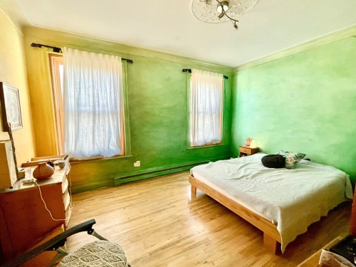 Chambre à coucher - 346 Rue Gilford, Montréal (Le Plateau-Mont-Royal), QC - Indoor Photo Showing Bedroom