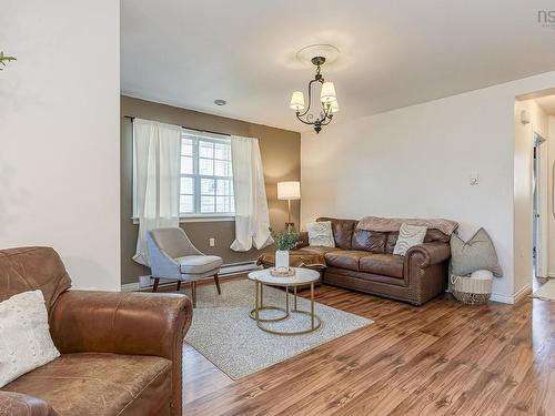 10251 1 Highway, Paradise, NS 