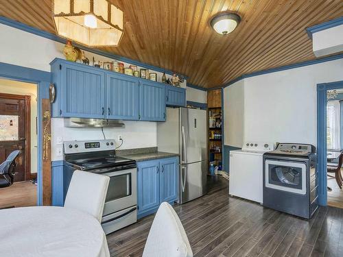 10251 1 Highway, Paradise, NS 