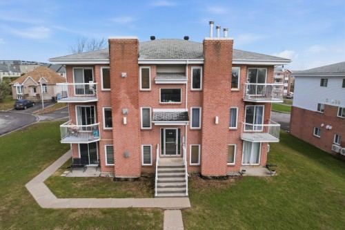 4-112 Rue Richelieu  Châteauguay, QC J6K 5C3