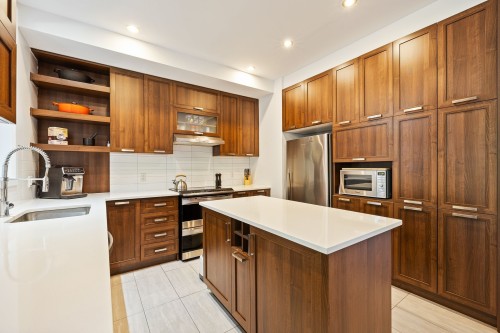 Kitchen - 97 Av. De L'Hôtel-De-Ville, Bromont, QC - Indoor Photo Showing Kitchen
