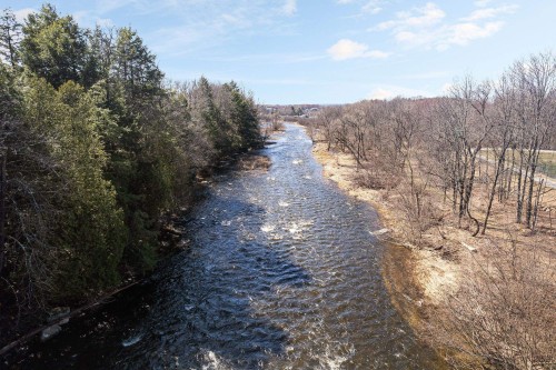 Water view - 97 Av. De L'Hôtel-De-Ville, Bromont, QC - Outdoor With View