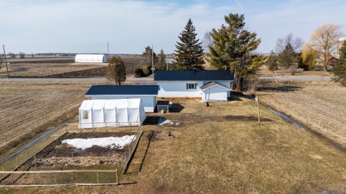 Courtyard - 534 Ch. St-Emmanuel, Saint-Clet, QC - Outdoor