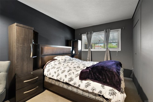 1573 Charlotte St, Crofton, BC 