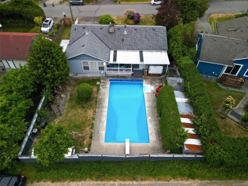 1573 Charlotte St, Crofton, BC 
