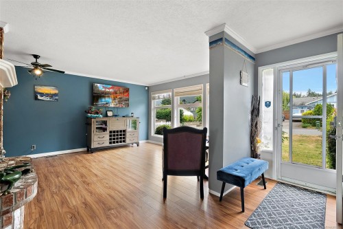 1573 Charlotte St, Crofton, BC 