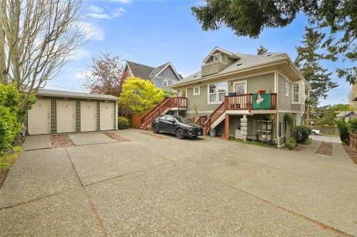 4-2109 Chambers St, Victoria, BC - Outdoor