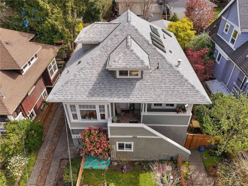 4-2109 Chambers St, Victoria, BC - Outdoor