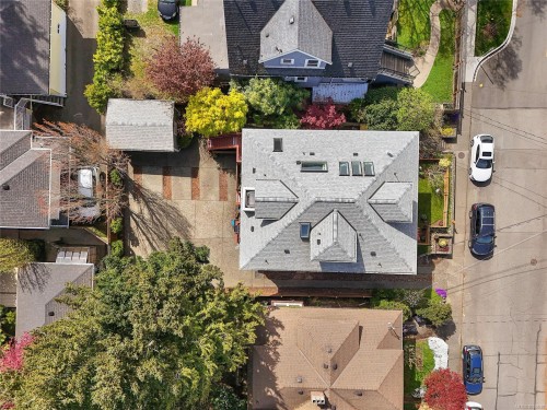 4-2109 Chambers St, Victoria, BC - Outdoor