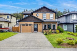 3373 Turnstone Dr Langford, BC V9C 0B4