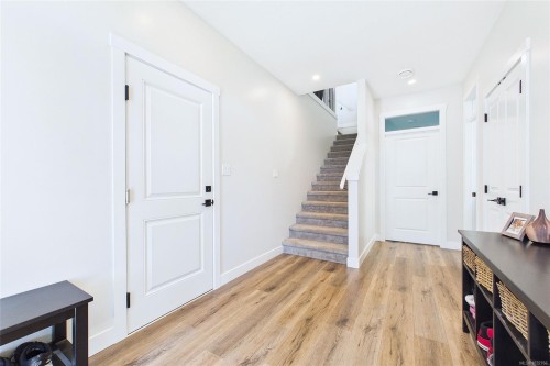 920 Craig Rd, Ladysmith, BC 