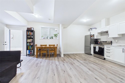 920 Craig Rd, Ladysmith, BC 