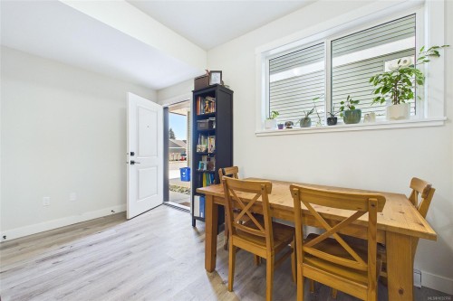 920 Craig Rd, Ladysmith, BC 