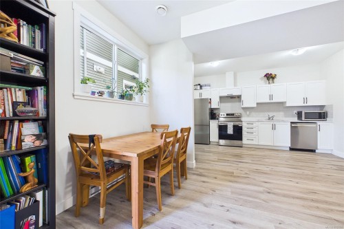 920 Craig Rd, Ladysmith, BC 