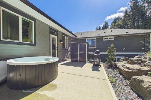 920 Craig Rd, Ladysmith, BC 