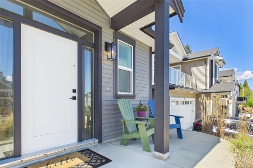 920 Craig Rd, Ladysmith, BC 
