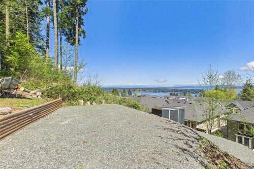920 Craig Rd, Ladysmith, BC 