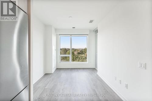 601W - 3 Rosewater Street E, Richmond Hill, ON - Indoor Photo Showing Other Room