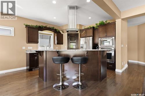 4813 Upson Road, Regina, SK - Indoor Photo Showing Kitchen With Upgraded Kitchen