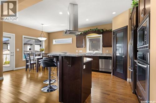 4813 Upson Road, Regina, SK - Indoor Photo Showing Kitchen With Upgraded Kitchen