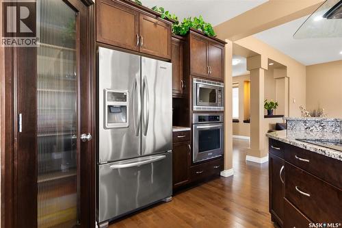 4813 Upson Road, Regina, SK - Indoor Photo Showing Kitchen