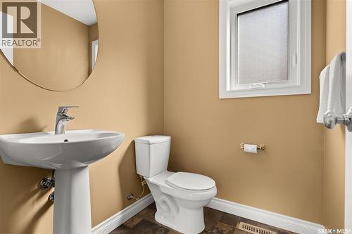 4813 Upson Road, Regina, SK - Indoor Photo Showing Bathroom