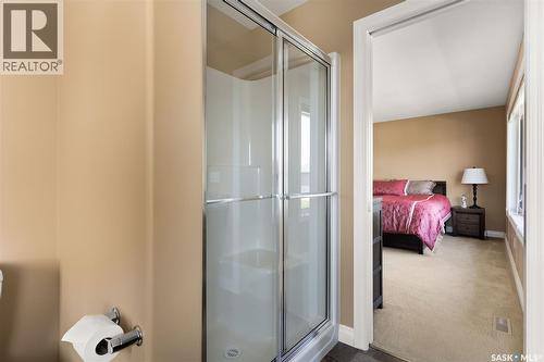 4813 Upson Road, Regina, SK - Indoor Photo Showing Bathroom