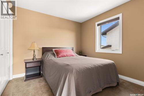 4813 Upson Road, Regina, SK - Indoor Photo Showing Bedroom