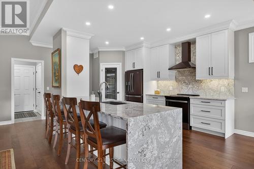 1307 Sandy Somerville Drive, London South (South A), ON - Indoor Photo Showing Kitchen With Upgraded Kitchen