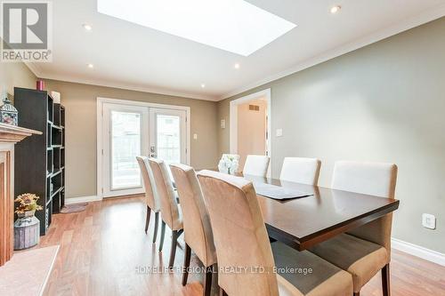 2557 Brasilia Circle, Mississauga, ON - Indoor Photo Showing Dining Room