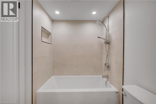1339 Augustine Drive, Burlington, ON - Indoor Photo Showing Bathroom