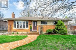 256 SOUTHCREST DRIVE  London South (South D), ON N6J 1N1