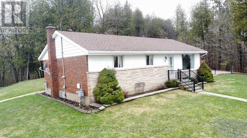 32 GARAFRAXA STREET  Chatsworth, ON N0H 1G0