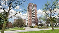 3004 - 10 TANGREEN COURT Toronto, ON M2M 4B9