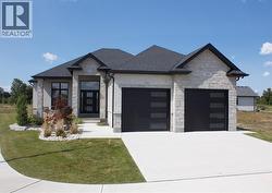835 MAGNOLIA LANE  Sarnia, ON N7S 0B2