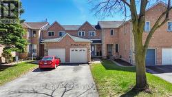 87 THORP CRESCENT  Ajax, ON L1T 3T4