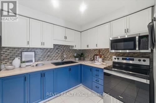 87 Thorp Crescent, Ajax, ON - Indoor Photo Showing Kitchen With Double Sink