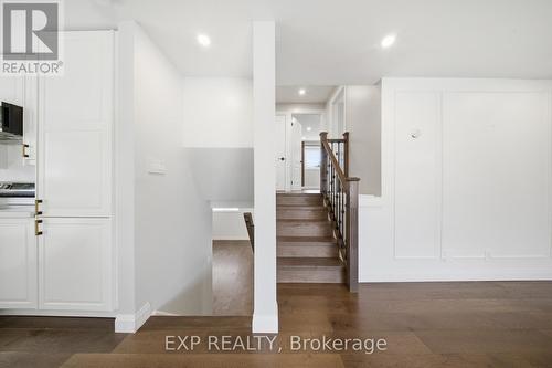 669 Geneva Park Drive, Burlington, ON - Indoor Photo Showing Other Room