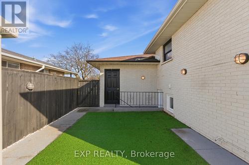 669 Geneva Park Drive, Burlington, ON - Outdoor With Exterior