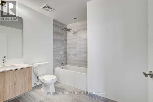 311 - 120 Parliament Street, Toronto, ON - Indoor Photo Showing Bathroom