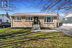 121 GOODFELLOW ROAD E  Peterborough, ON K9J 5W9