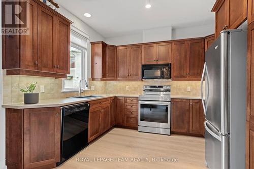 173 West Village Private, Ottawa, ON - Indoor Photo Showing Kitchen With Double Sink