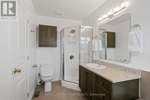 Primary En-Suite - 173 West Village Private, Ottawa, ON - Indoor Photo Showing Bathroom